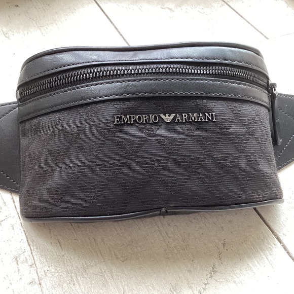 ARMANI fanny pack - Picture 1 of 5